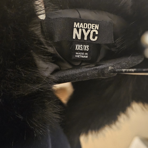 SOLD - Picture 3 of 4